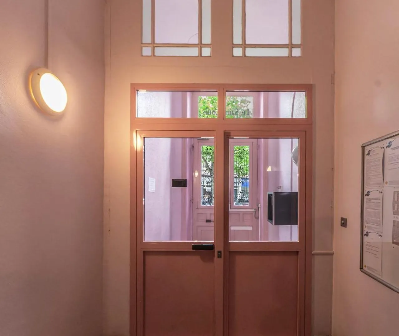 Le Cedre - Appartement Calme Et Charmant En Centre-Ville Vichy 0*,