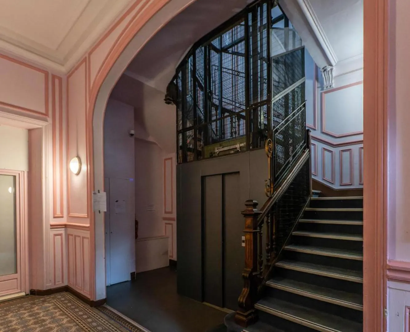 Le Cedre - Appartement Calme Et Charmant En Centre-Ville Vichy Apartment